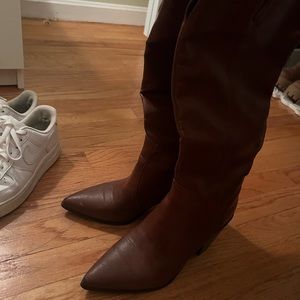 Princess Polly brown boots